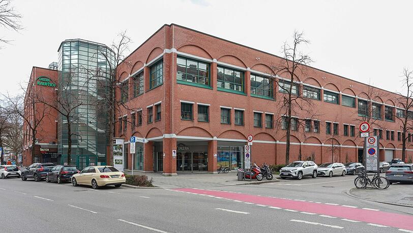 Die Galeria-Filiale am Rotkreuzplatz gehört ebenfalls zum Signa-Portfolio und soll verkauft werden. Die Galeria-Filiale am Rotkreuzplatz gehört ebenfalls zum Signa-Portfolio und soll verkauft werden.