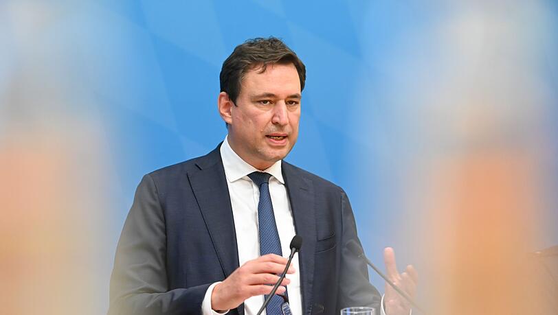 Georg Eisenreich (CSU), bayerischer Justizminister, spricht. Georg Eisenreich (CSU), bayerischer Justizminister, spricht.