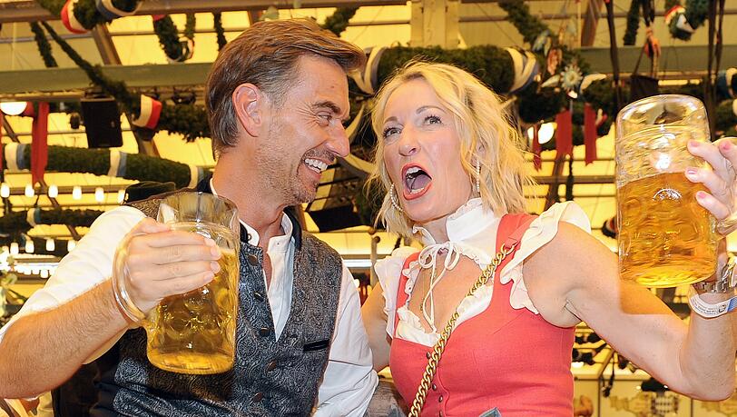 Florian Silbereisen hat Monika Gruber in seine TV-Show eingeladen.